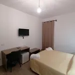 Pensión Class Con Bagno Privato , Vicino Alle Dune Di Porto Pino