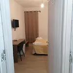 Class Con Bagno Privato , Vicino Alle Dune Di Porto Pino 4*