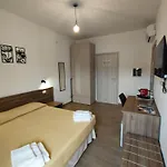 Class Con Bagno Privato , Vicino Alle Dune Di Porto Pino 4*