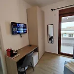Class Con Bagno Privato , Vicino Alle Dune Di Porto Pino 4*