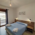 Class Con Bagno Privato , Vicino Alle Dune Di Porto Pino 4*