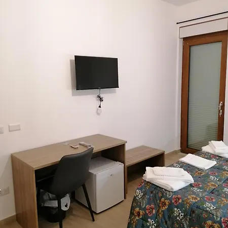 Class Guest house *