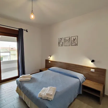 Class Con Bagno Privato , Vicino Alle Dune Di Porto Pino 4*