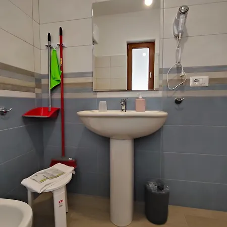 Class Con Bagno Privato , Vicino Alle Dune Di Porto Pino 4* SantʼAnna Arresi