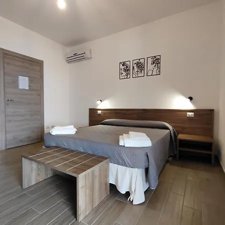 Πανσιόν Class Con Bagno Privato , Vicino Alle Dune Di Porto Pino