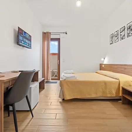 Class Con Bagno Privato , Vicino Alle Dune Di Porto Pino 게스트하우스 산타나아레시
