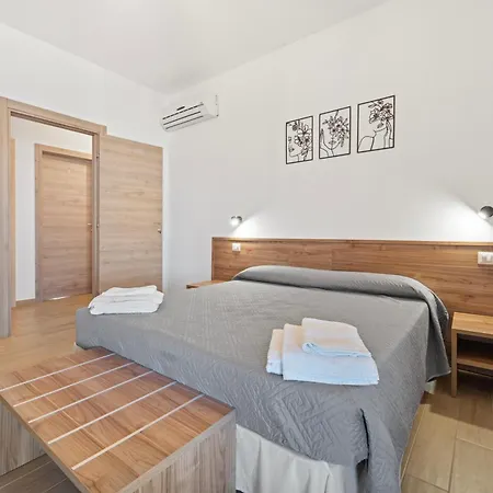 Class Con Bagno Privato , Vicino Alle Dune Di Porto Pino