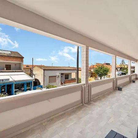 Class Con Bagno Privato , Vicino Alle Dune Di Porto Pino 게스트하우스 산타나아레시